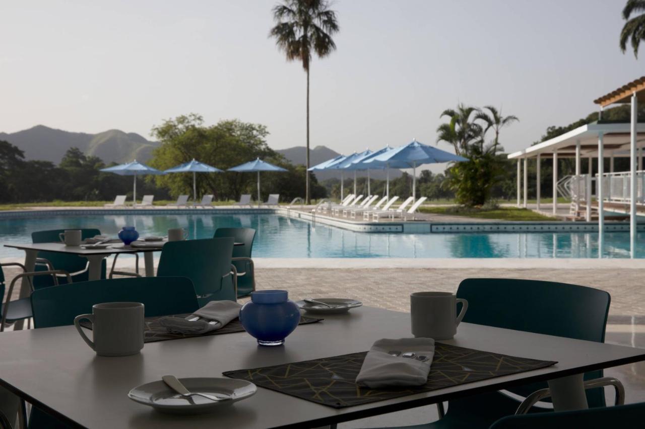 Marriott Maracay Golf Resort Exterior foto